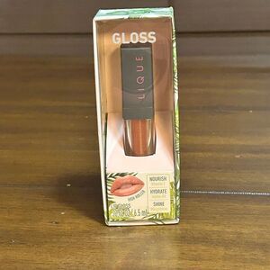 Lique Lipgloss High Roller W/ Vitamin E & Jojoba Oil-.22 FL. OZ.-NEW/BOXED!
